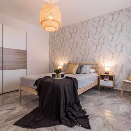 Apartamento Tranquilo En Pleno Centro Con Garaje Huelva Extérieur photo