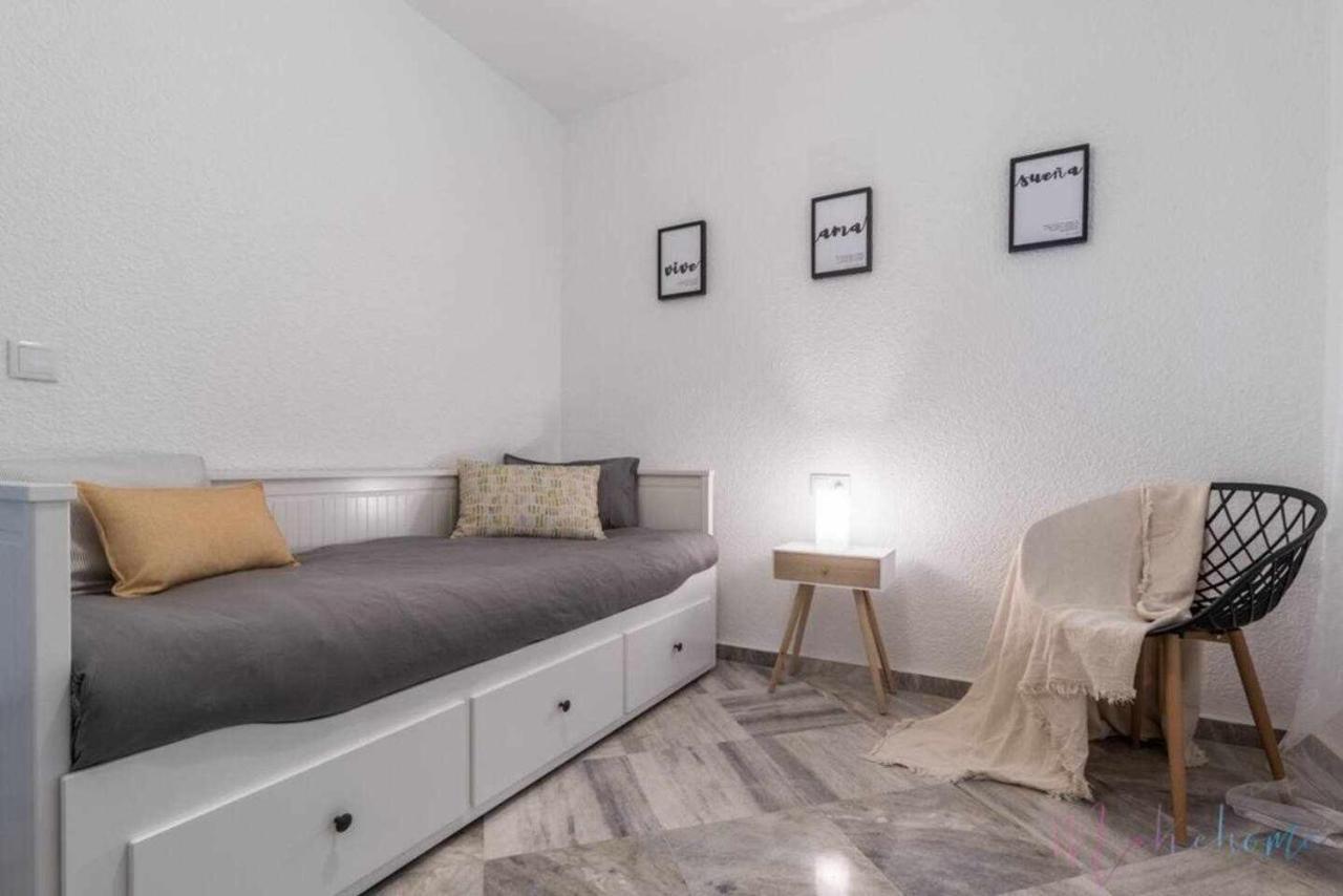 Apartamento Tranquilo En Pleno Centro Con Garaje Huelva Extérieur photo