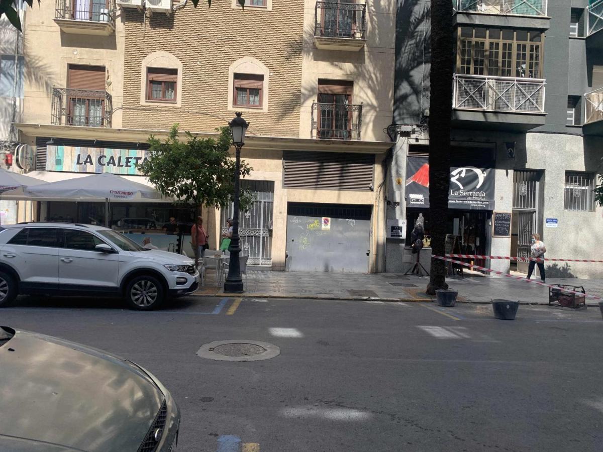 Apartamento Tranquilo En Pleno Centro Con Garaje Huelva Extérieur photo